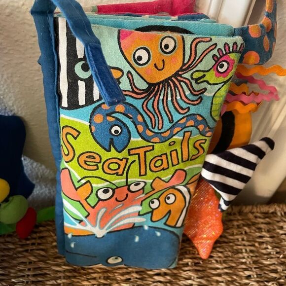 Jellycat Fishy Tails and Sea Tails Soft Kids Books set of 2 - Picture 4 of 16